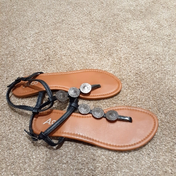 Black strappy sandals - Picture 4 of 4